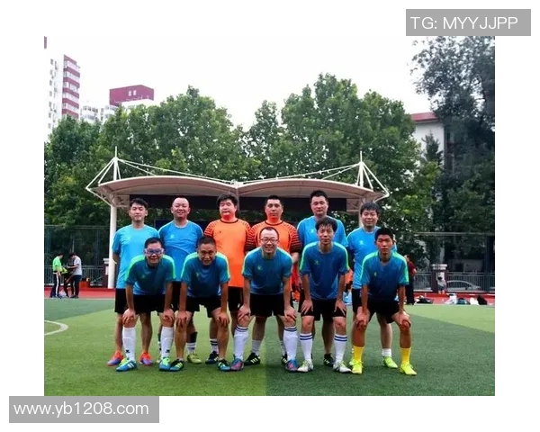 赛后分析：北京足球队与南京足球队的团队协作表现及其影响因素探讨